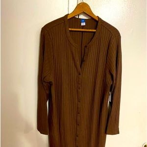 Fitted brown rib-knit midi button-front dress for women